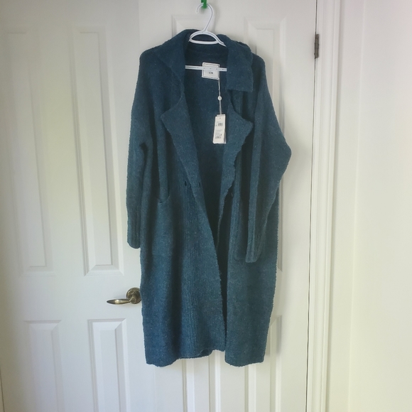 NWT Belle and Bloom born to run sweater jacket - Picture 2 of 3